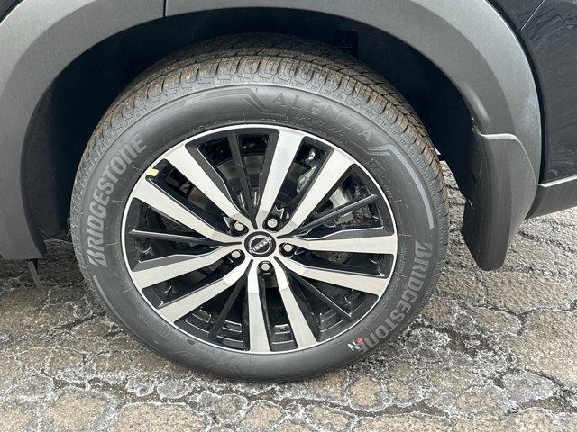 new 2025 Nissan Pathfinder car, priced at $51,202