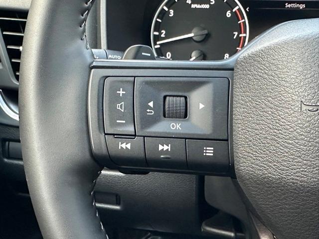 used 2025 Nissan Rogue car, priced at $31,298