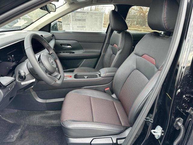 new 2025 Nissan Kicks car, priced at $29,673