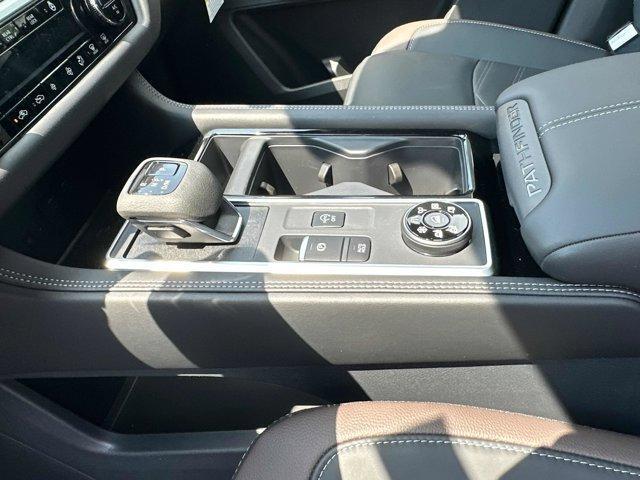 new 2025 Nissan Pathfinder car, priced at $50,052