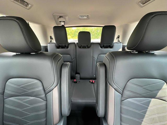 new 2025 Nissan Pathfinder car, priced at $50,052