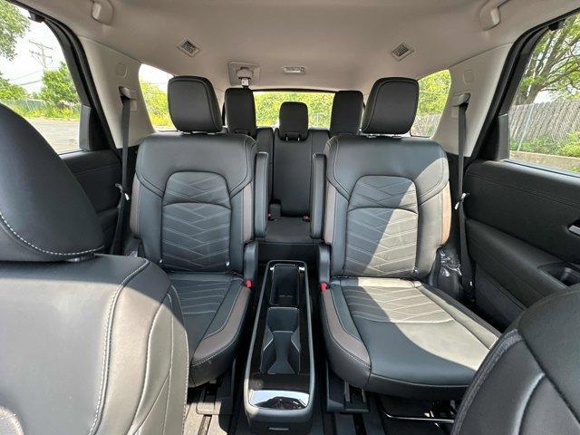 new 2025 Nissan Pathfinder car, priced at $50,052