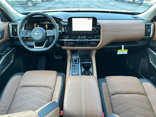 new 2025 Nissan Pathfinder car, priced at $43,839