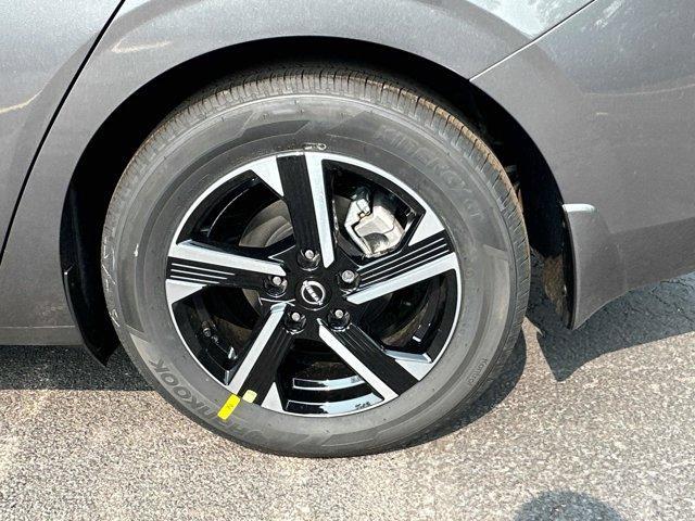 new 2025 Nissan Sentra car, priced at $22,624