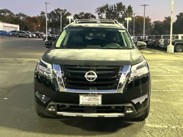 new 2025 Nissan Pathfinder car, priced at $44,192
