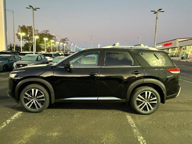 new 2025 Nissan Pathfinder car, priced at $44,192