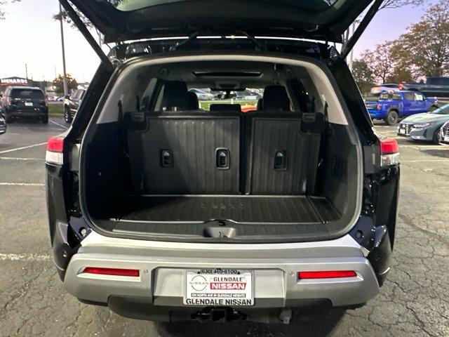 new 2025 Nissan Pathfinder car, priced at $44,192