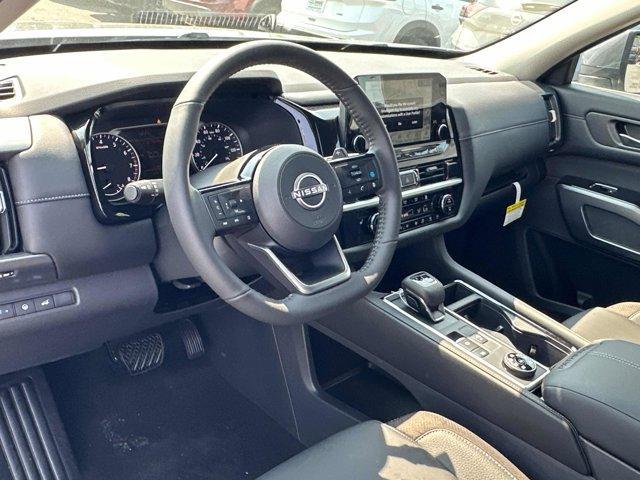 new 2025 Nissan Pathfinder car, priced at $42,212