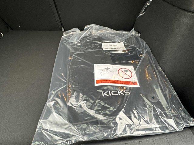 new 2025 Nissan Kicks car