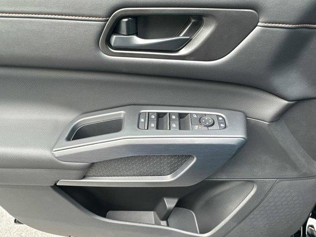 new 2025 Nissan Pathfinder car, priced at $42,267