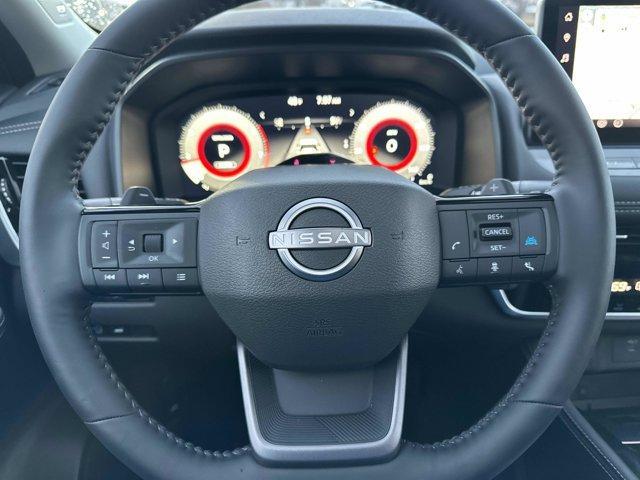 new 2025 Nissan Rogue car, priced at $44,178