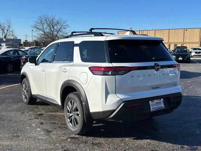 new 2025 Nissan Pathfinder car, priced at $44,138