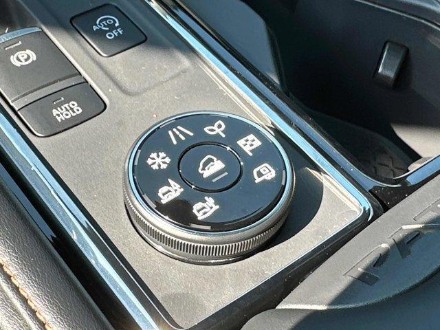 new 2025 Nissan Pathfinder car, priced at $42,047