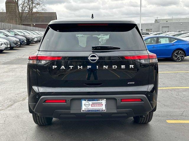 new 2025 Nissan Pathfinder car, priced at $38,867