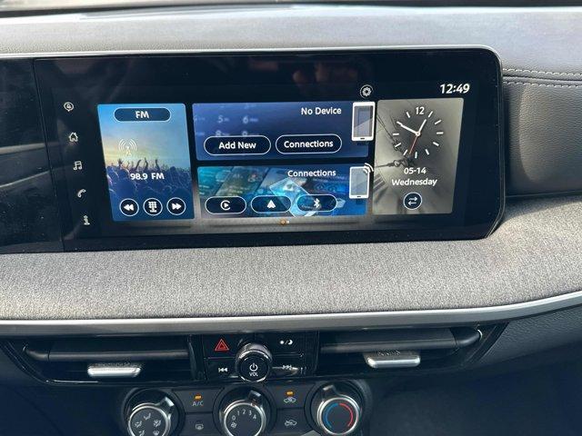 new 2025 Nissan Kicks car, priced at $21,777
