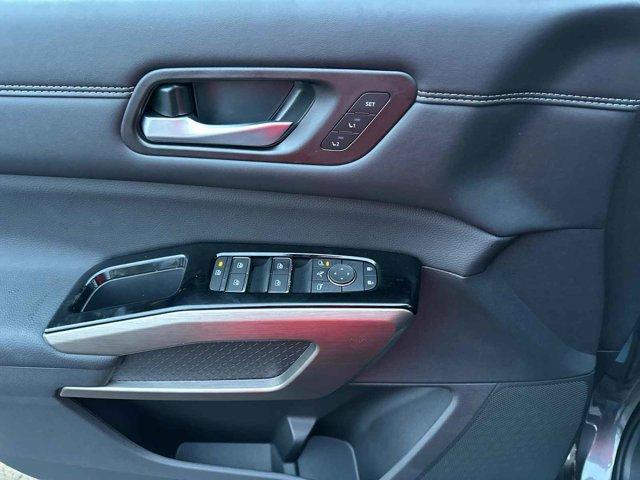 new 2025 Nissan Pathfinder car, priced at $51,124