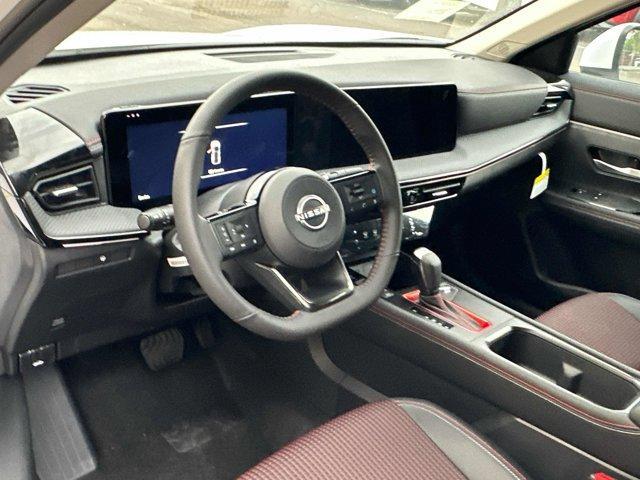 new 2025 Nissan Kicks car, priced at $27,914