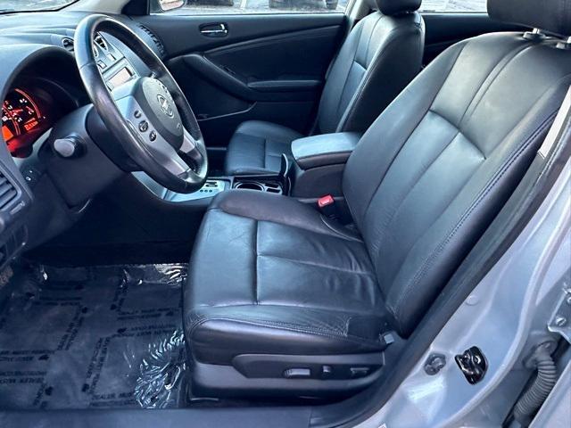 used 2008 Nissan Altima car, priced at $7,998
