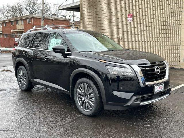 new 2025 Nissan Pathfinder car, priced at $46,110