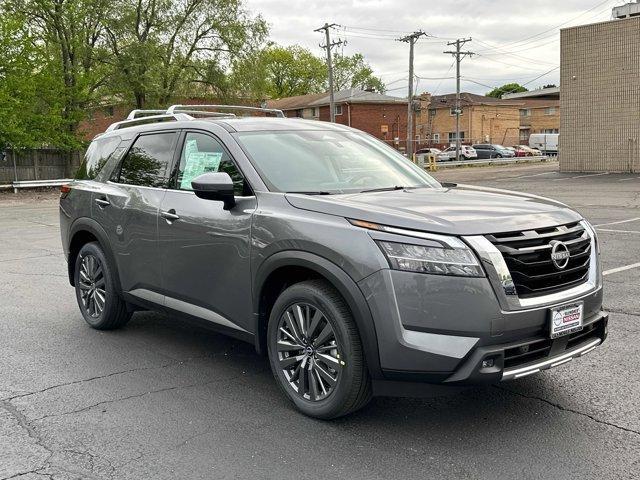 new 2024 Nissan Pathfinder car, priced at $46,832