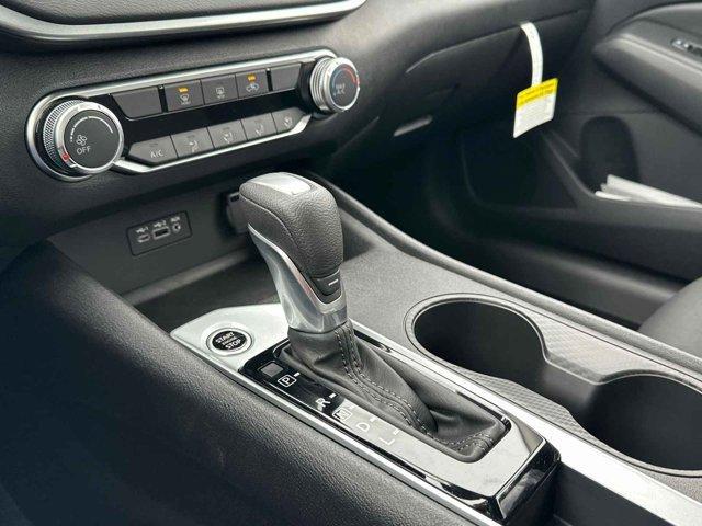 new 2025 Nissan Altima car, priced at $27,336