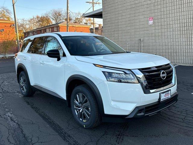 new 2025 Nissan Pathfinder car, priced at $38,867