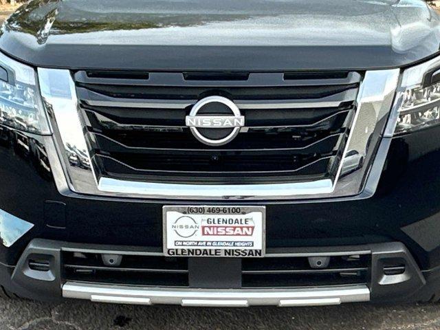 new 2025 Nissan Pathfinder car, priced at $40,413