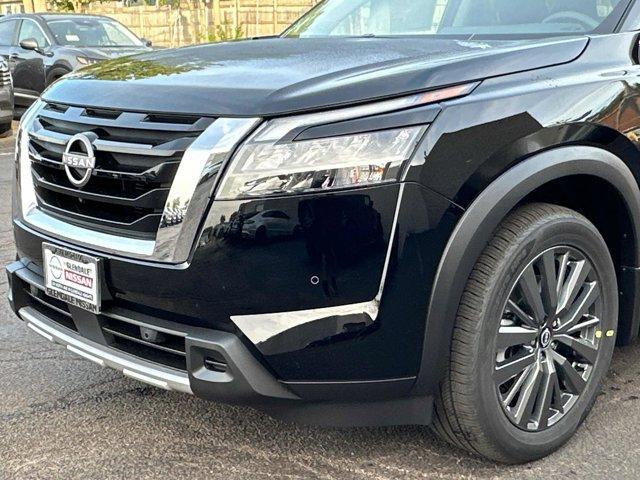 new 2025 Nissan Pathfinder car, priced at $40,413