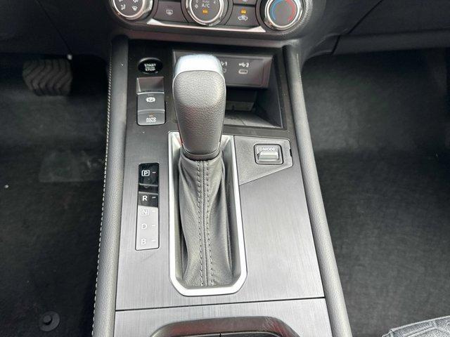 new 2025 Nissan Kicks car, priced at $26,020