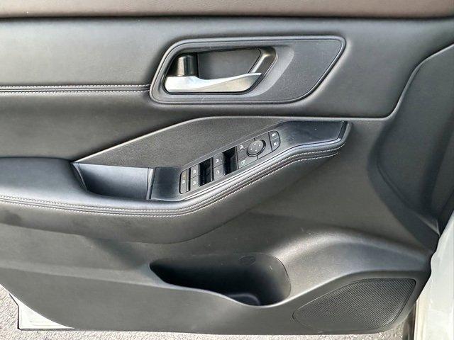 used 2023 Nissan Rogue car, priced at $25,595