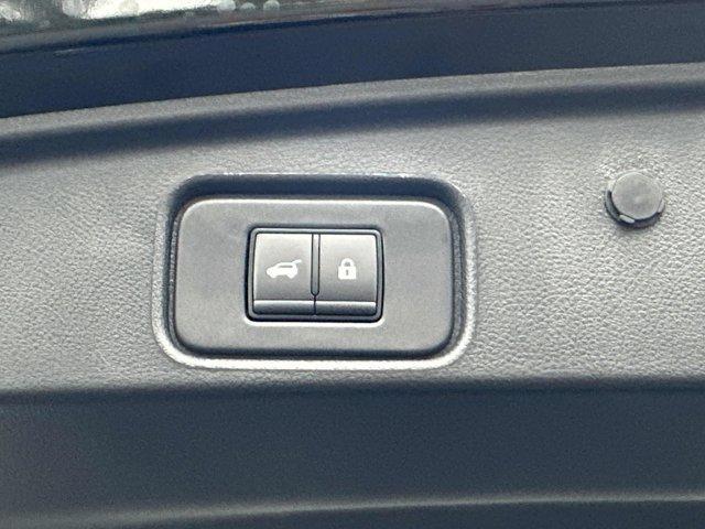 new 2025 Nissan Pathfinder car, priced at $34,832