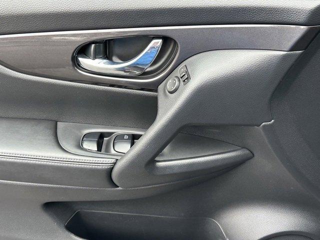 used 2020 Nissan Rogue car, priced at $20,900