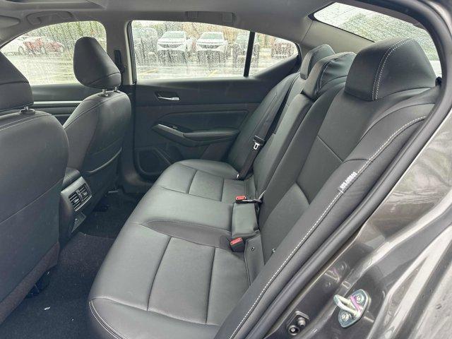new 2025 Nissan Altima car