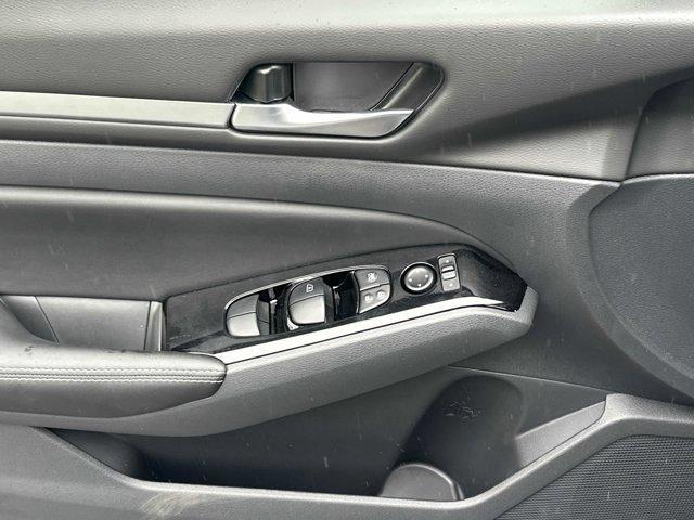 new 2025 Nissan Altima car