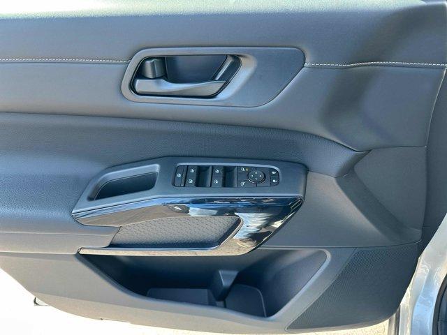 new 2025 Nissan Pathfinder car, priced at $38,134