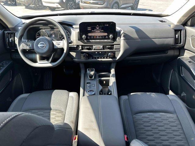 new 2025 Nissan Pathfinder car, priced at $38,134