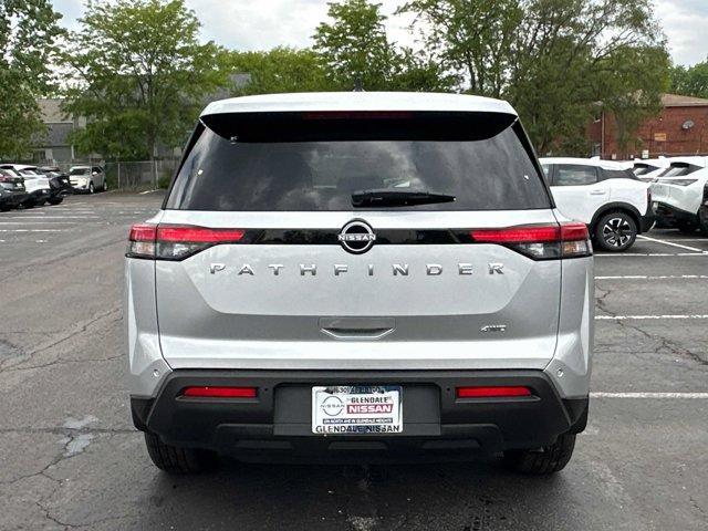 new 2025 Nissan Pathfinder car, priced at $37,184