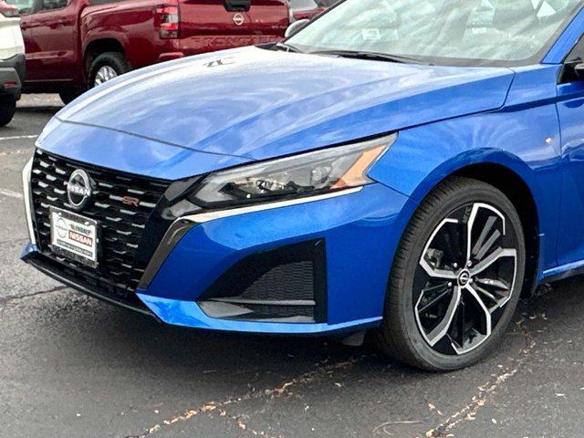 new 2025 Nissan Altima car, priced at $29,560