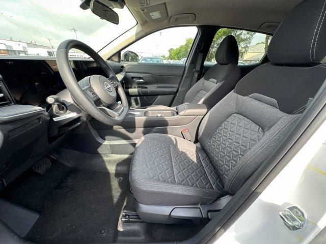 new 2025 Nissan Kicks car, priced at $25,247