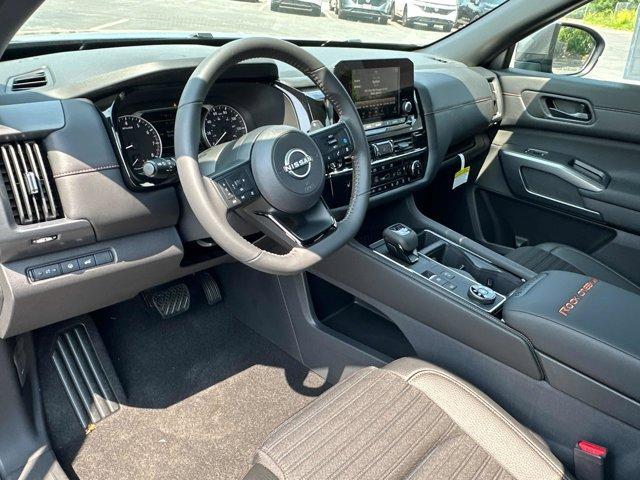 new 2025 Nissan Pathfinder car, priced at $42,267