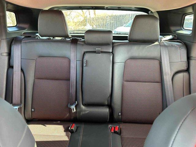 new 2025 Nissan Kicks car, priced at $29,568