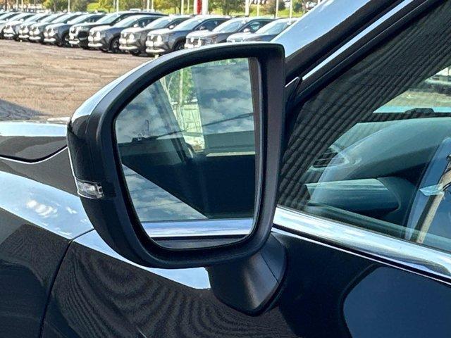 new 2025 Nissan Pathfinder car, priced at $34,832