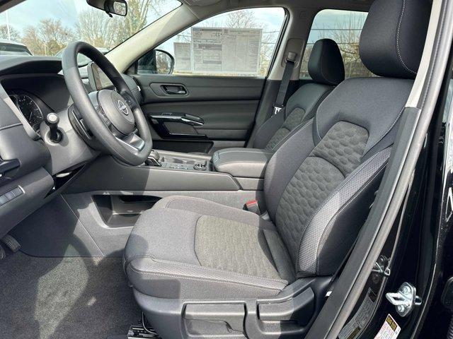 new 2025 Nissan Pathfinder car, priced at $38,134