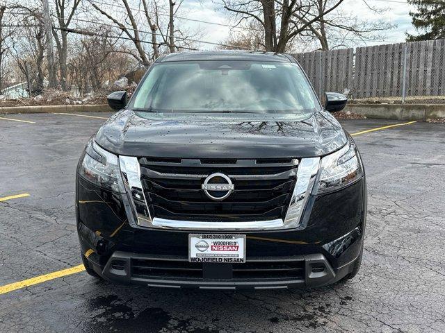 new 2025 Nissan Pathfinder car, priced at $38,134