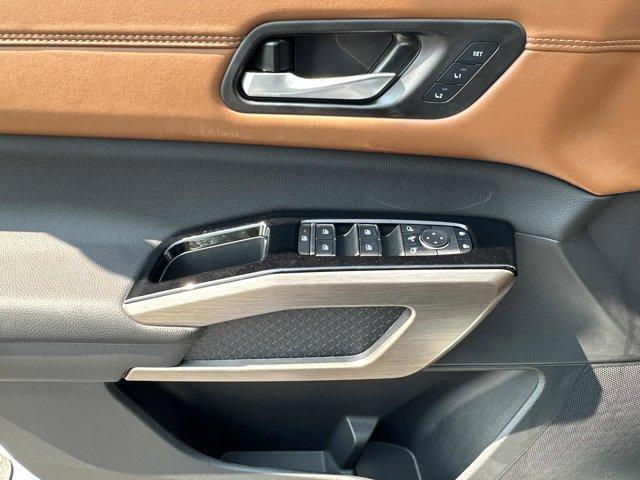 new 2025 Nissan Pathfinder car, priced at $49,565