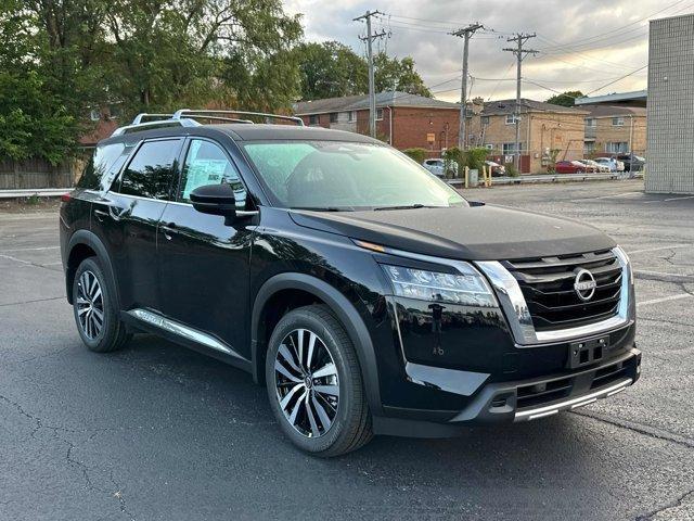 new 2024 Nissan Pathfinder car, priced at $47,563