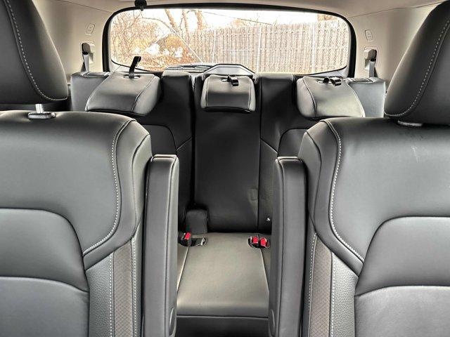 new 2025 Nissan Pathfinder car, priced at $39,980