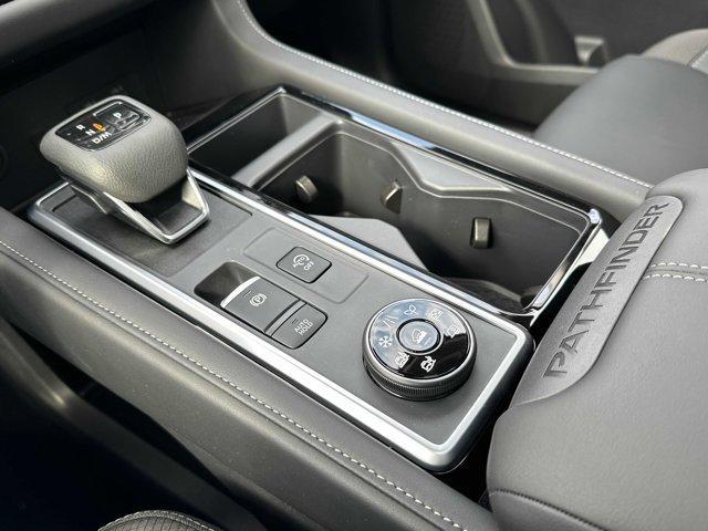 new 2025 Nissan Pathfinder car, priced at $39,980