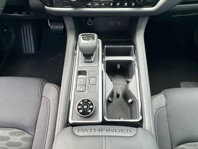 new 2025 Nissan Pathfinder car, priced at $40,536