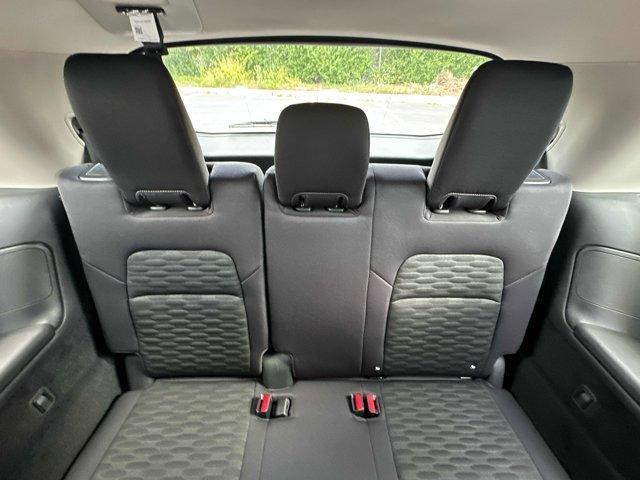 new 2025 Nissan Pathfinder car, priced at $40,536
